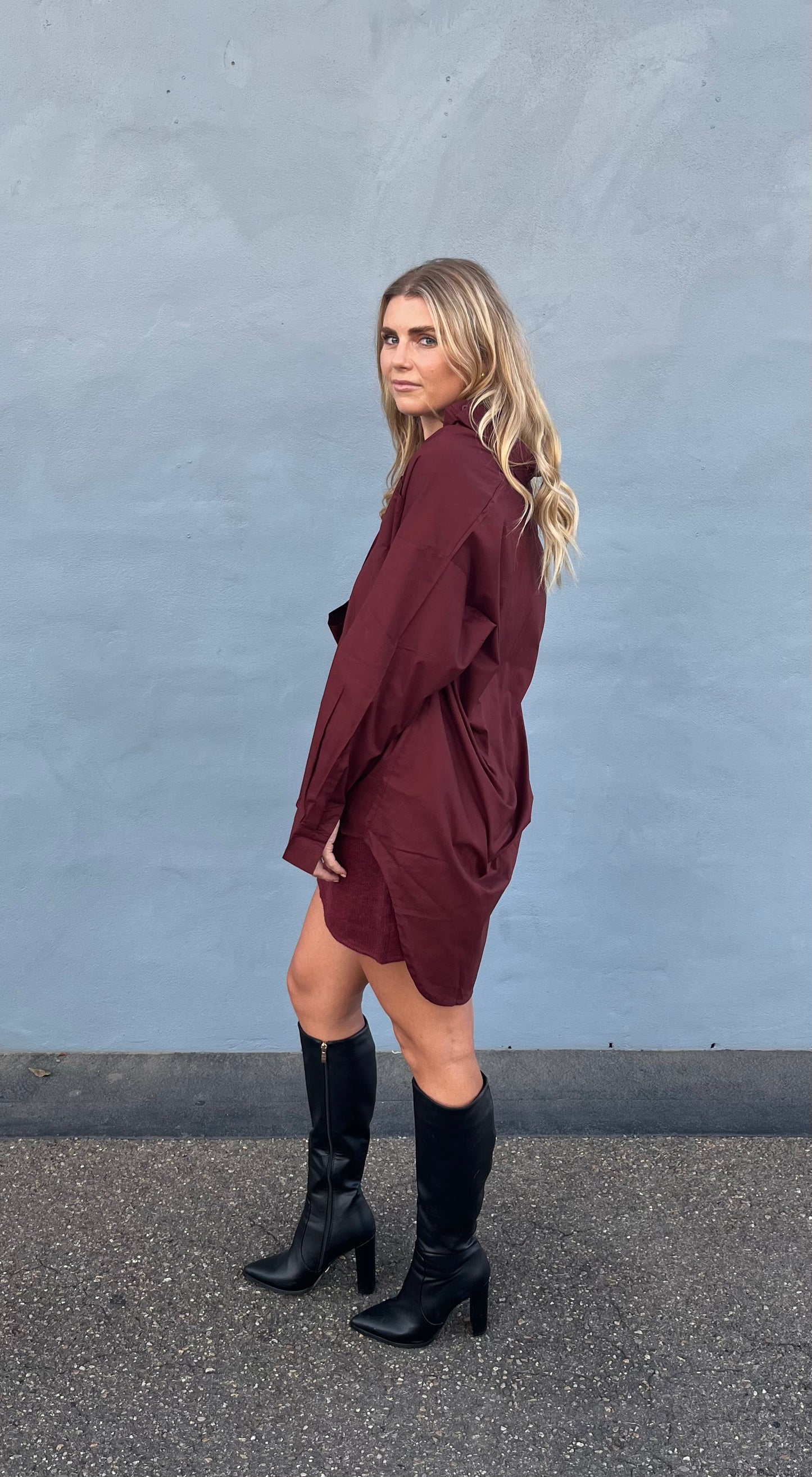 By Frankie Knit Mini Skirt (Burgundy)