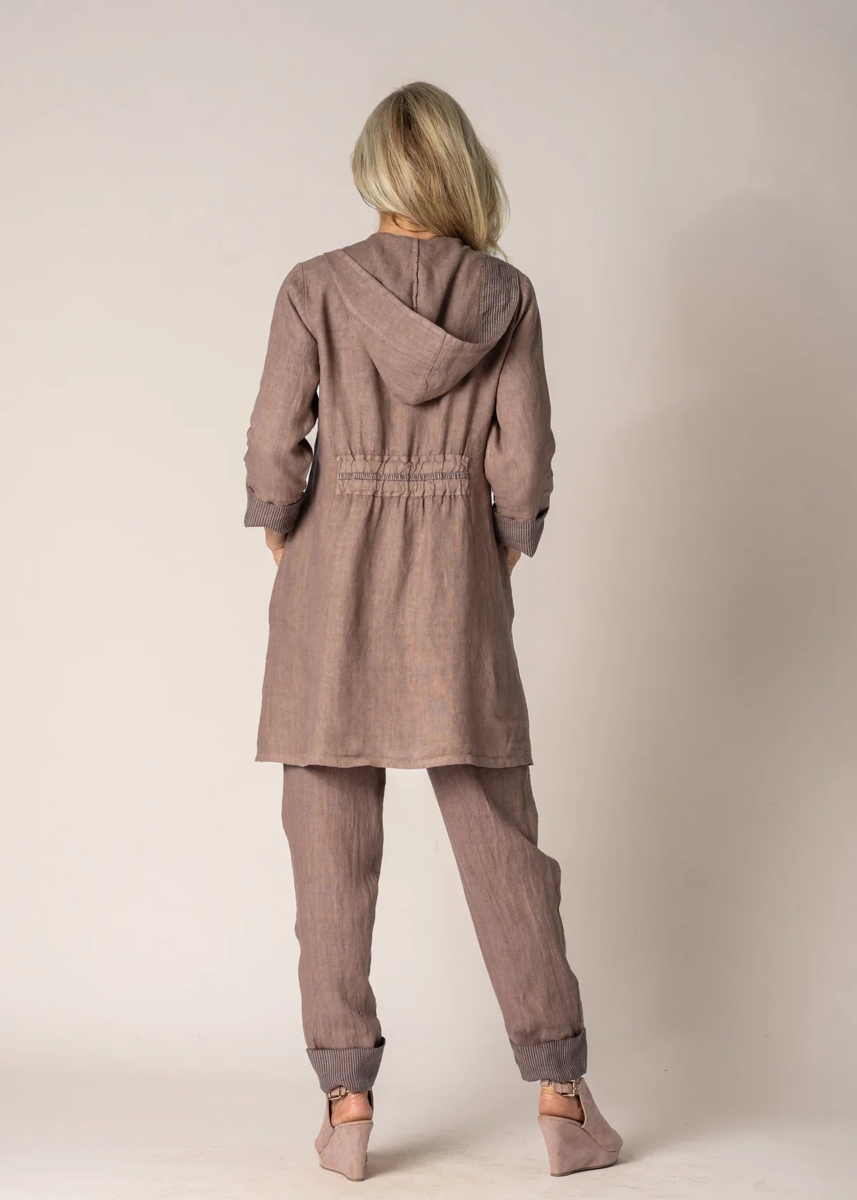 Imagine Helena Linen Pants in Milk Chocolate