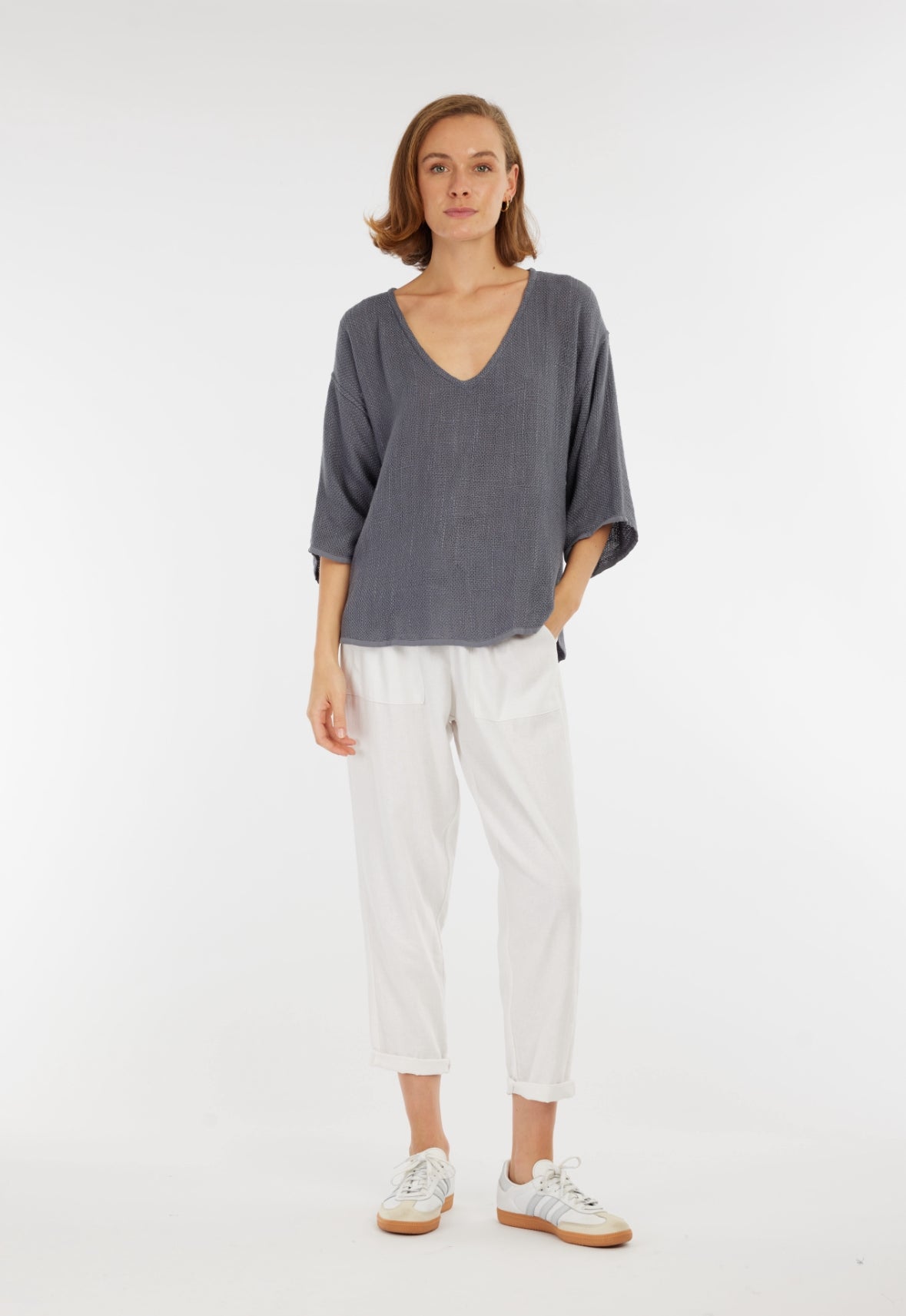 Carbon Estelle Hessian V Neck (Storm)