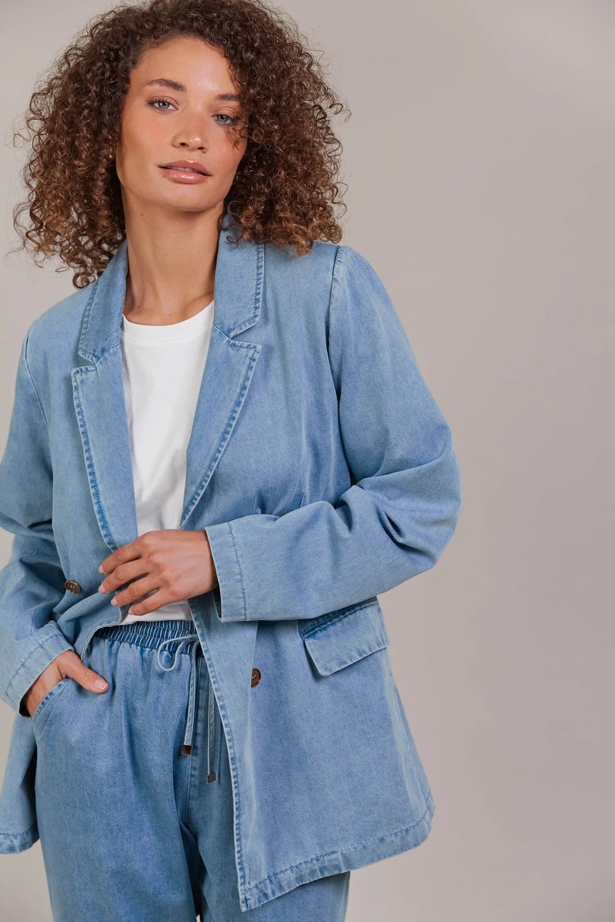 Eb and Ive Pepi Denim Blazer (Light Denim)