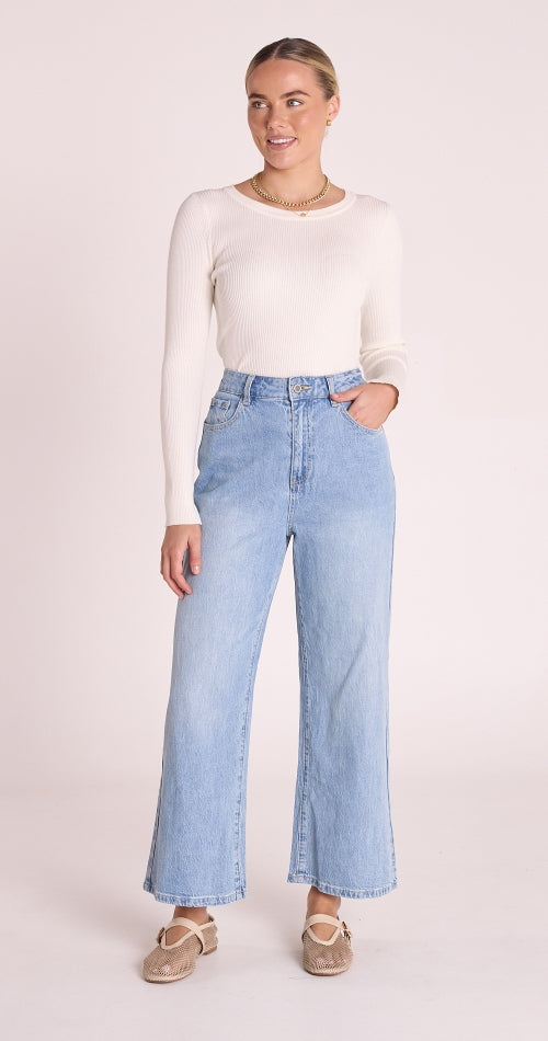 Feather and Noise Cassie Cropped Leg Jean - Light Blue