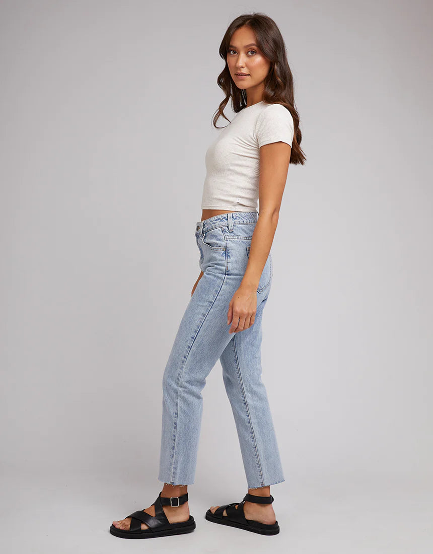 Silent Theory Bella Crop Tee Oatmeal