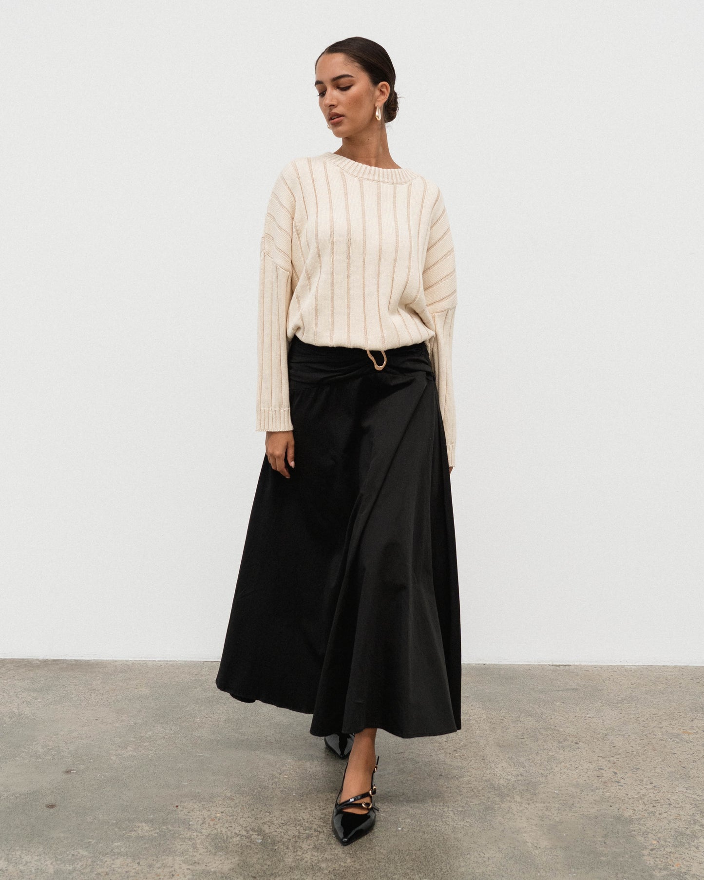 White Closet Ribbed Knit Cream