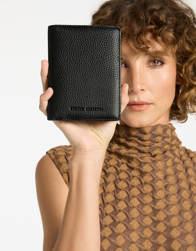 Status Anxiety - In Transit Travel Wallet Black