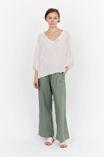 Carbon Mae Frayed Ramie 3/4 V neck Top (White)