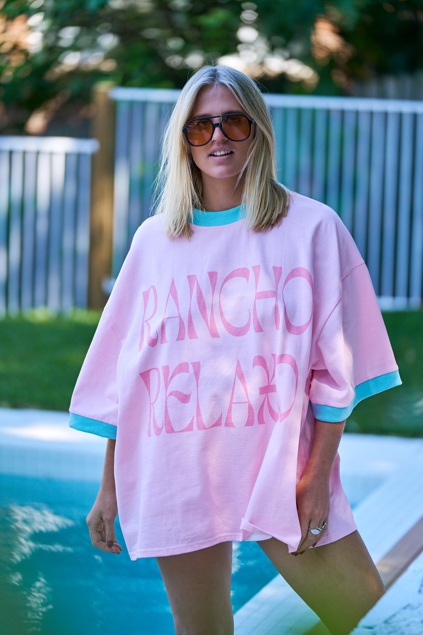 (Pre Order) Hibiscus Hotel Rancho Relaxo Oversized Tee (Pink & Mint)
