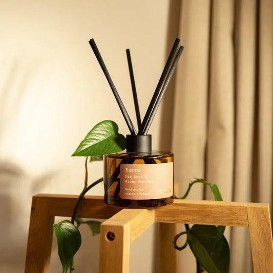 ETIKETTE DIFFUSER 200ml  YARRA // FIG LEAF AND RIVER BERRIES