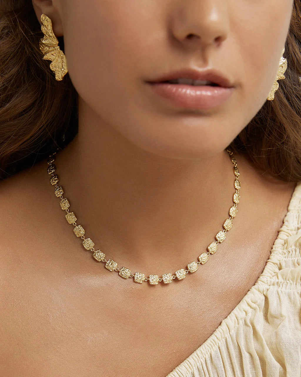 Arms of Eve - Emelia Gold Necklace